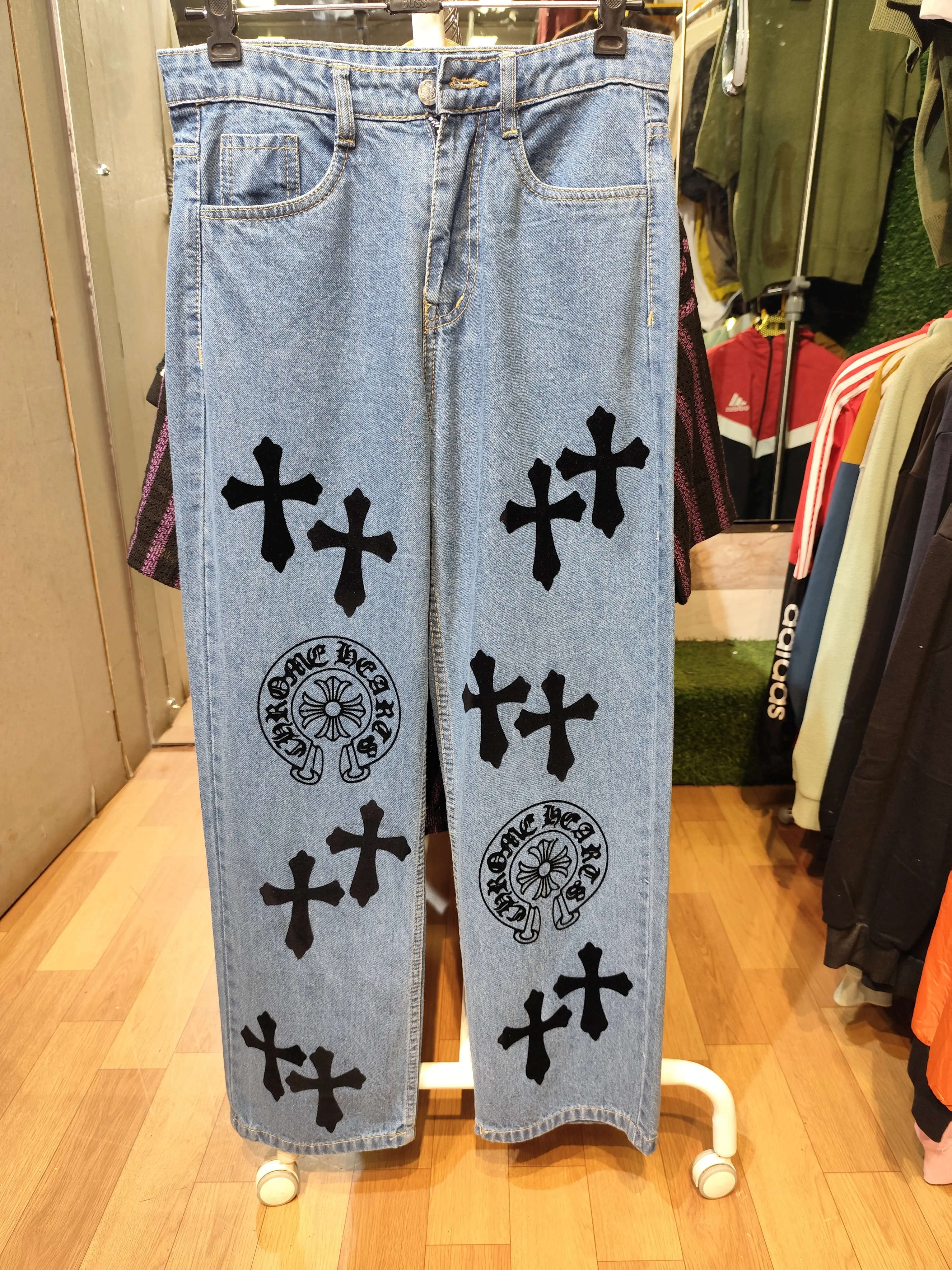 Aesthetic Straight Fit Chrome Heart Cross Printed Baggy Jeans