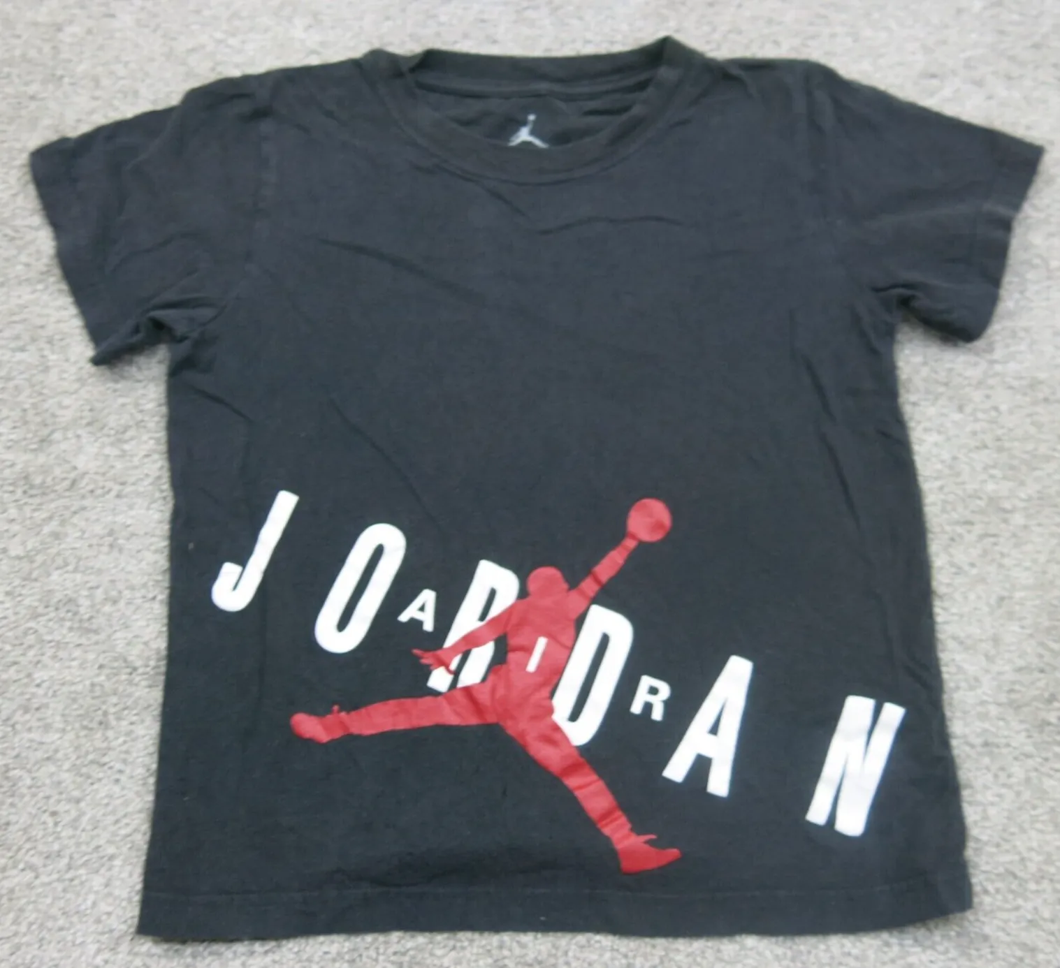 Air Jordan T-Shirt Boys Size 6 Years Black Short Sleeves Graphic Sports Shirt