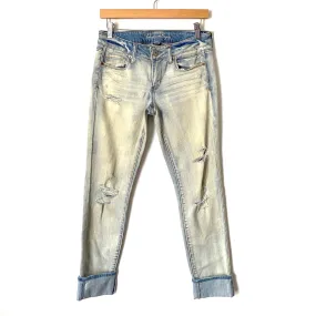 American Eagle Light Wash Stretch Distressed Skinny Jeans- Size 4 (Inseam 31" full length, not rolled)