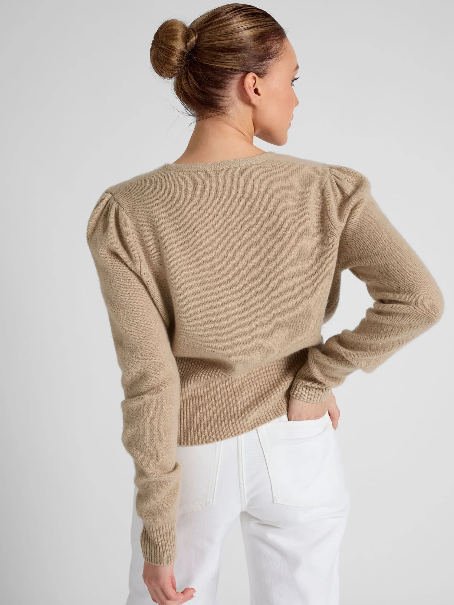 Cashmere cardigan "Grace long" - sand