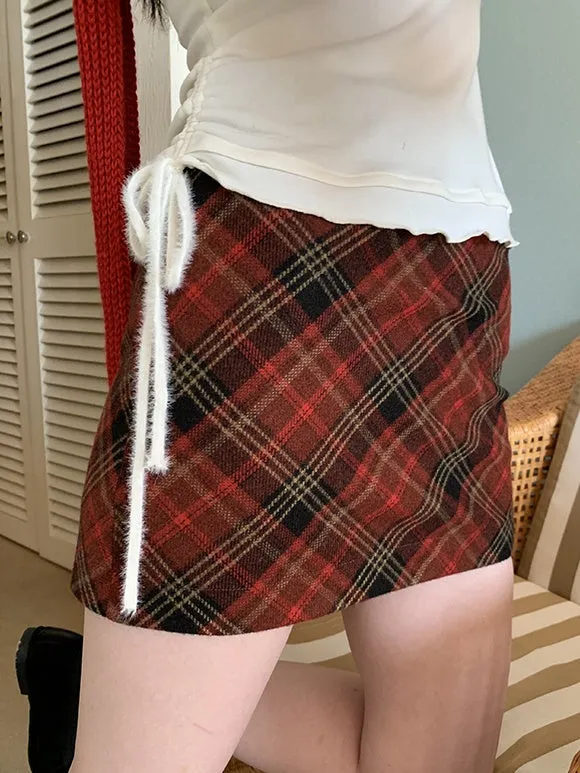 Checked Wool Retro Mini-Skirt