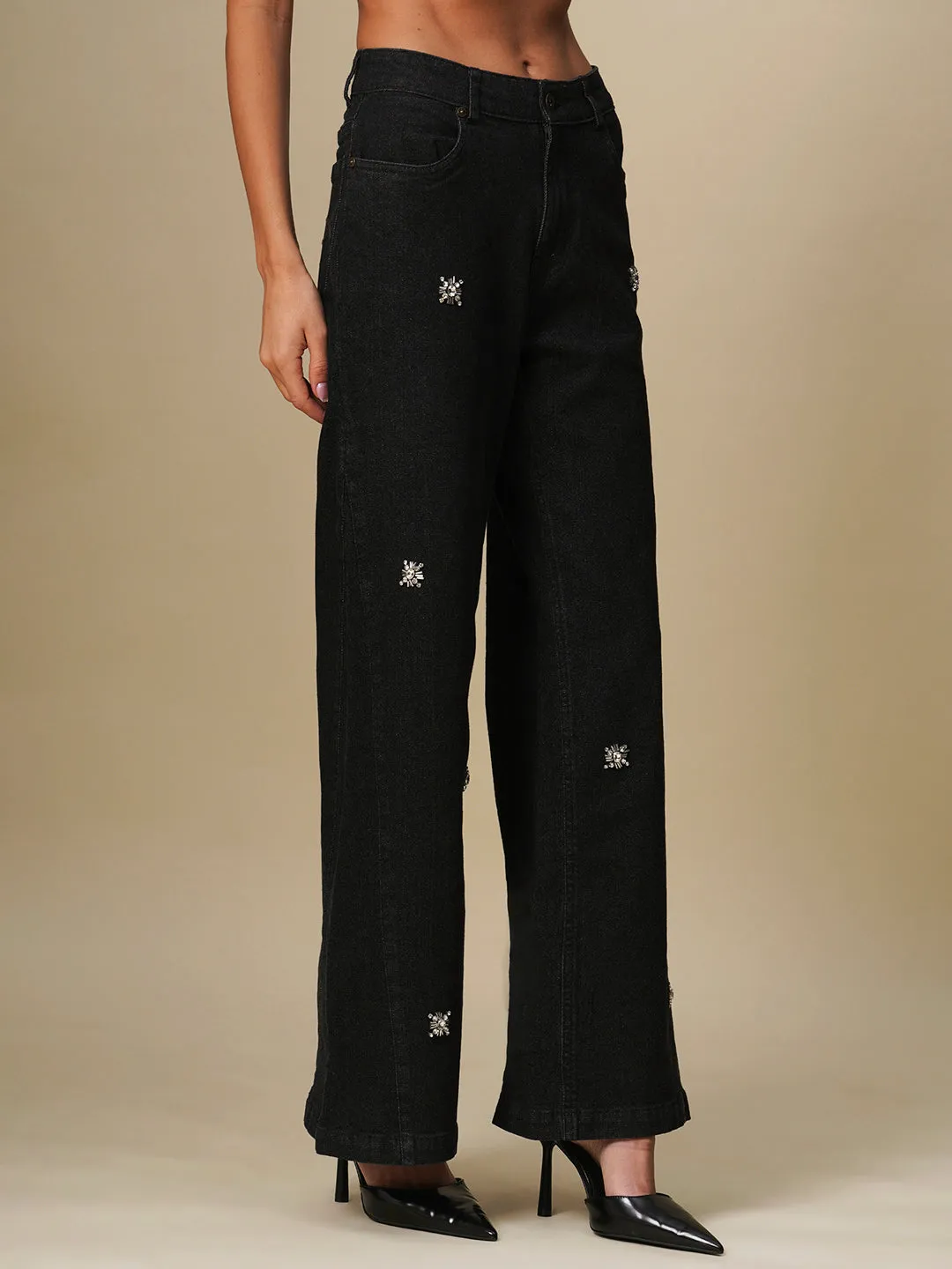 EMBELLISHED MID RISE FLARED JEANS