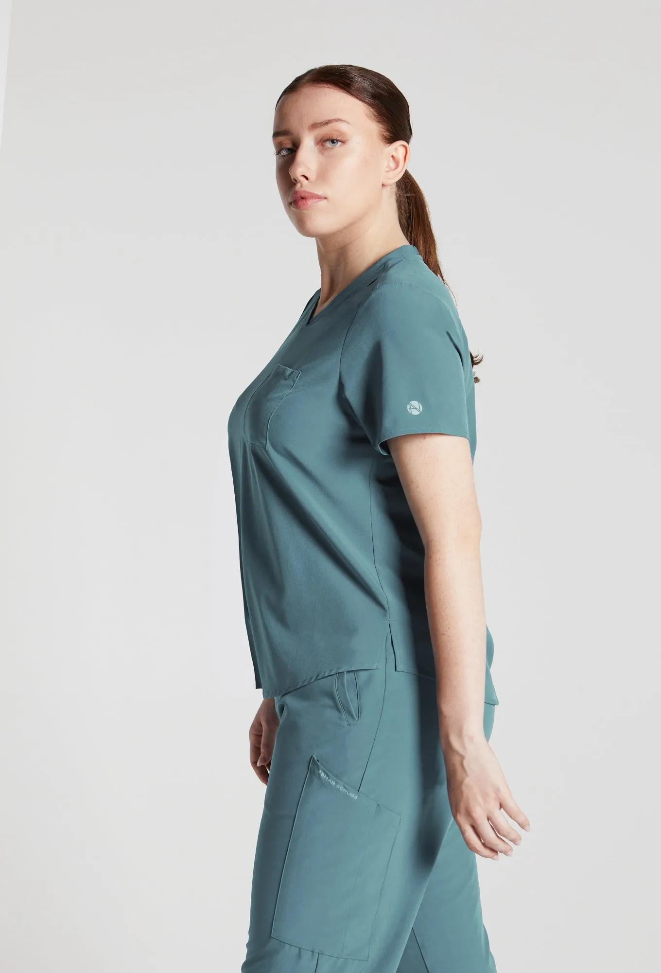 Florence 2 Pocket Scrub Top