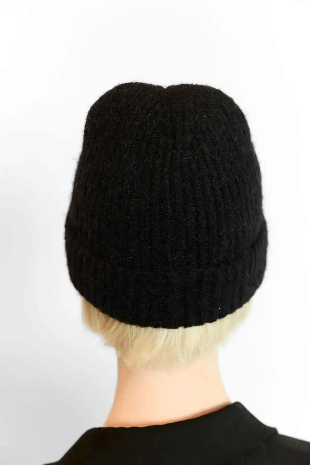 Piper Beanie in Black