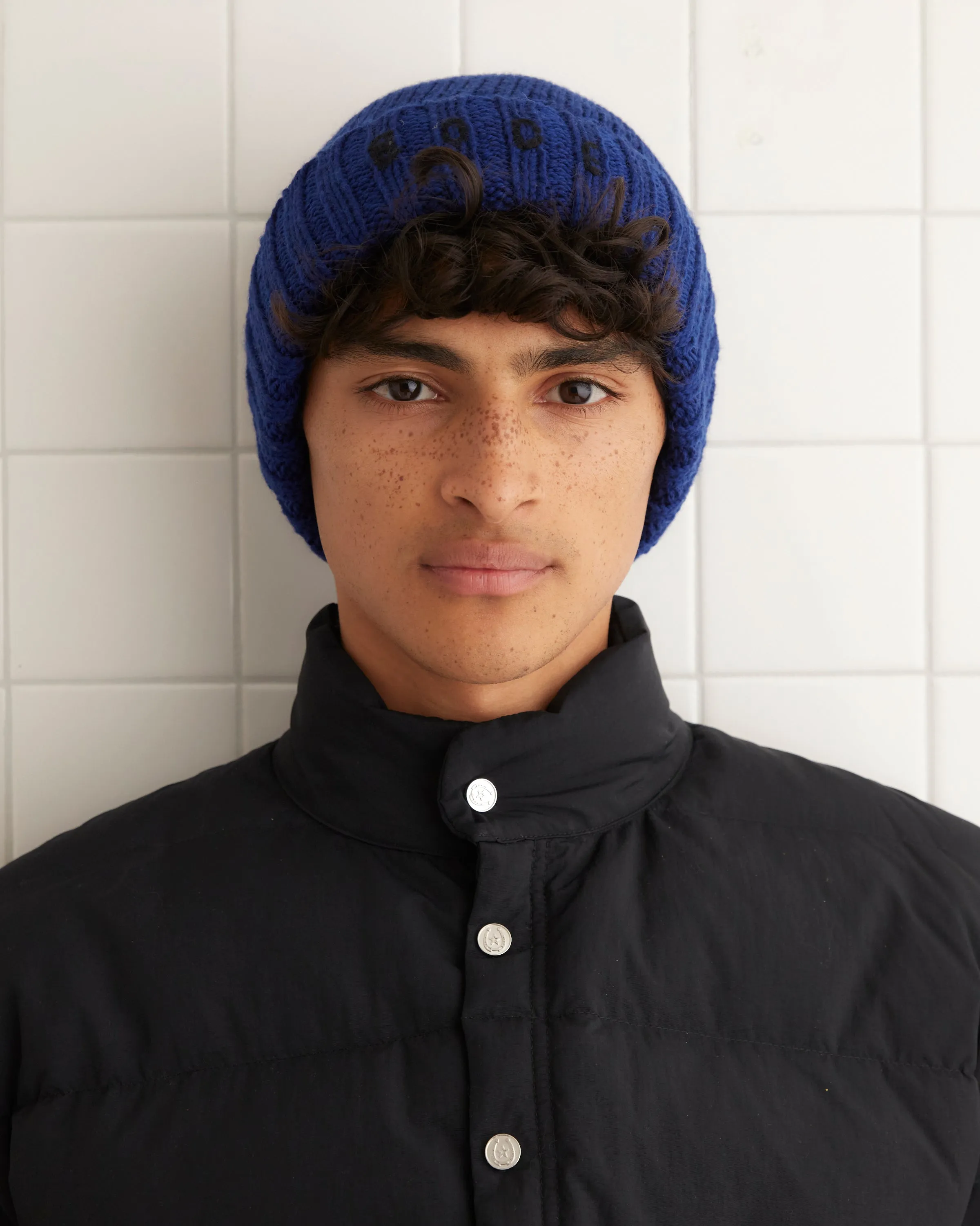 Roll-Up Tassel Beanie - Navy