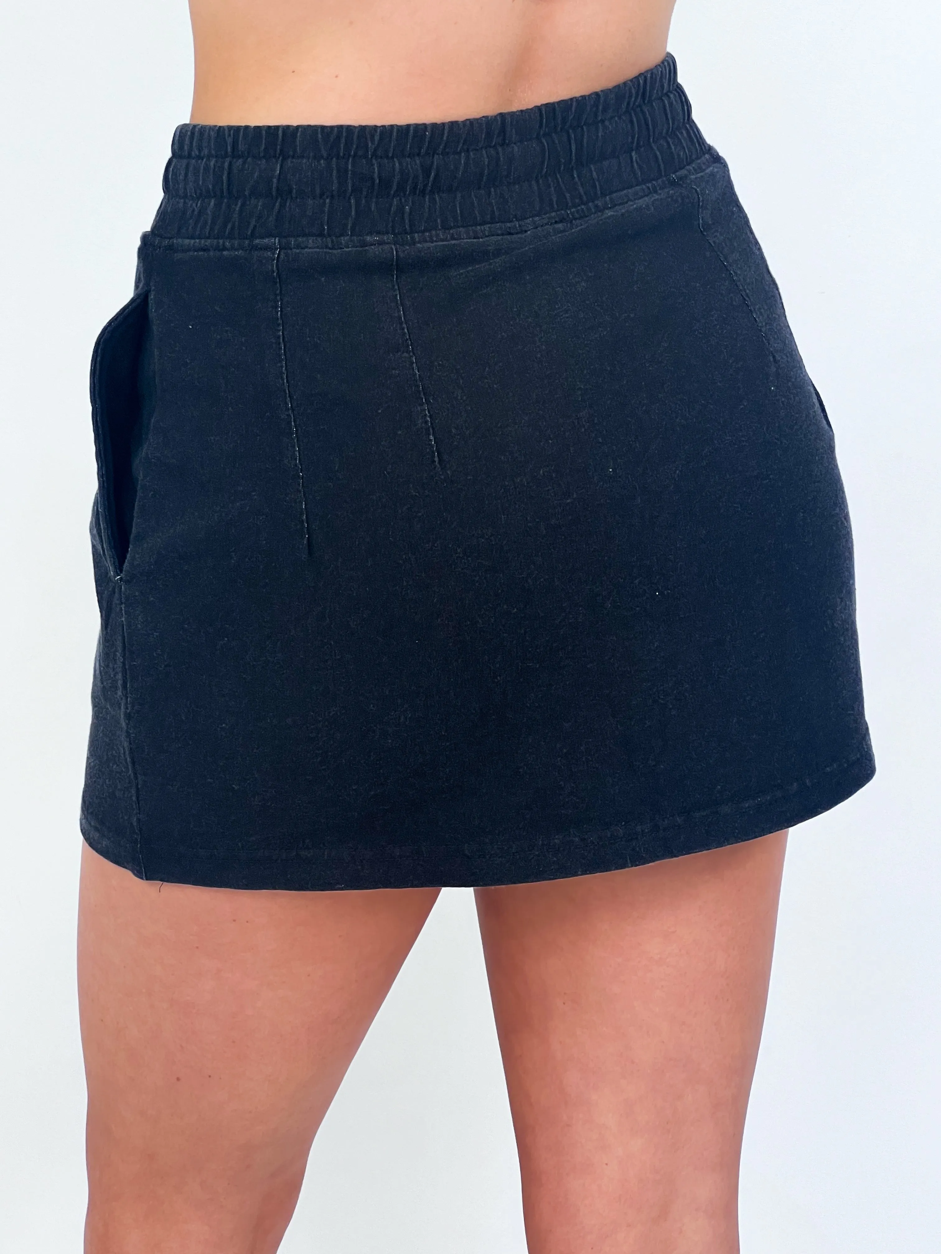 Rylee - Mineral Mini Skort (Black)