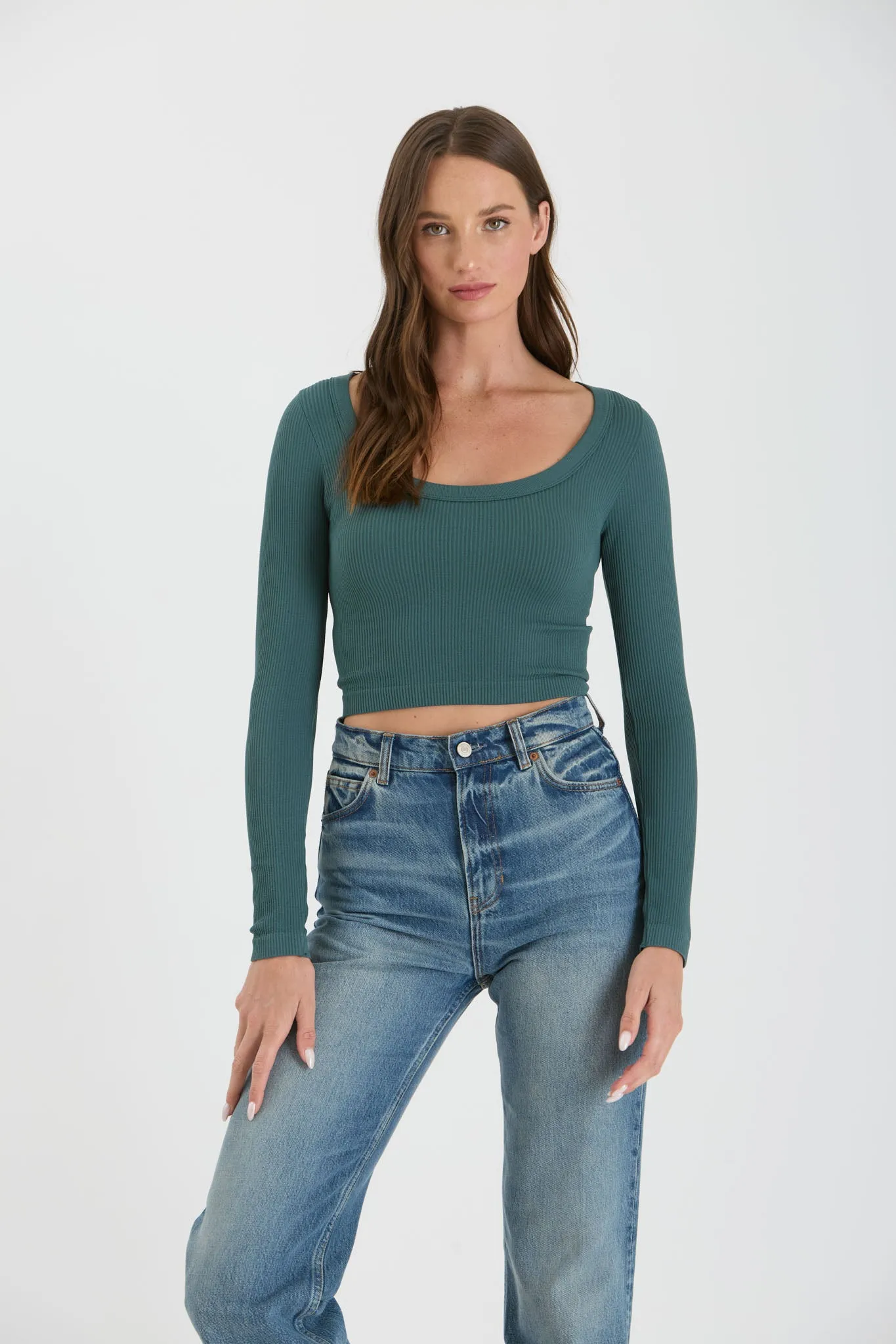 SCOOP NECK LONG SLEEVE SWEATER KNIT CROP TOP