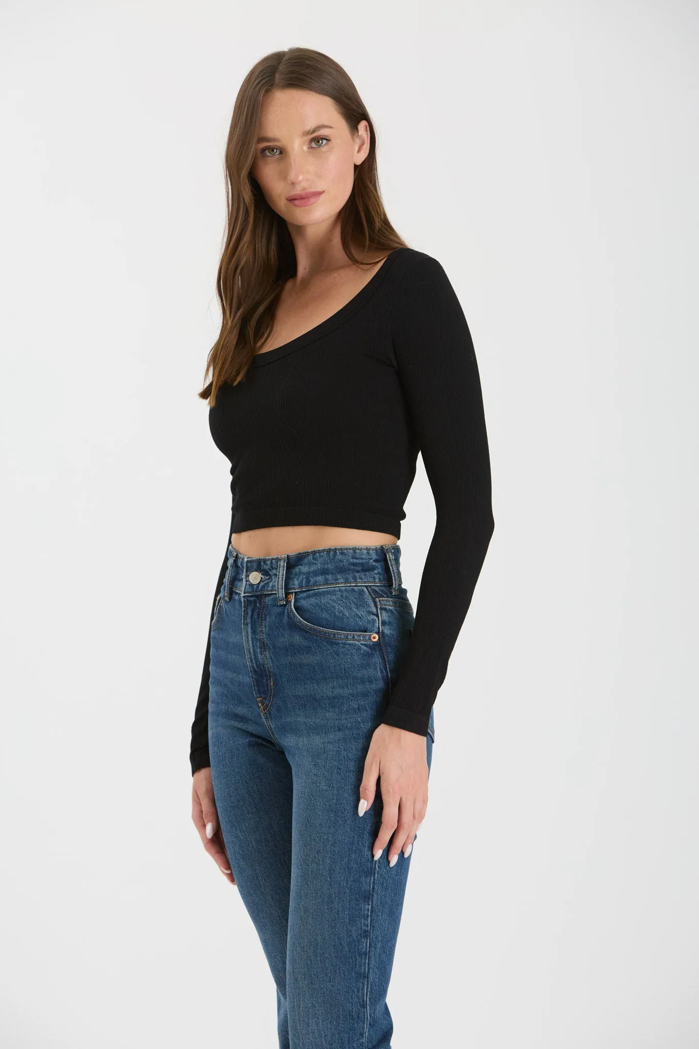 SCOOP NECK LONG SLEEVE SWEATER KNIT CROP TOP