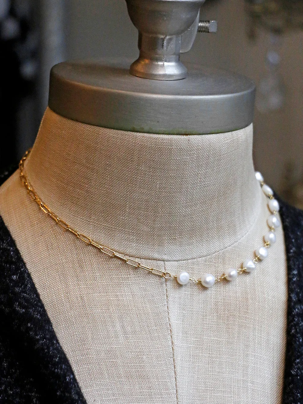 Susan Rifkin Pearl   Gold Paperclip Chain Necklace