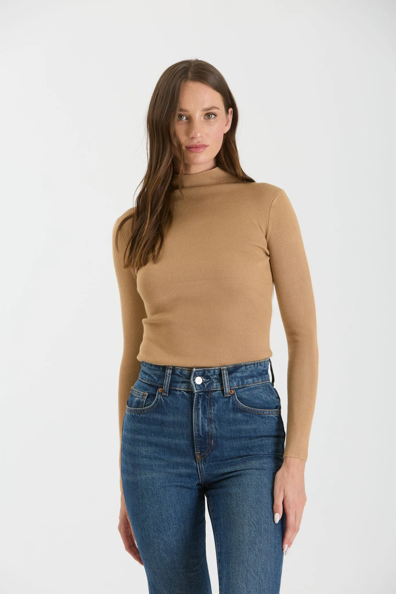 TWO-TONE COLORBLOCK MOCK NECK KNIT SWEATER