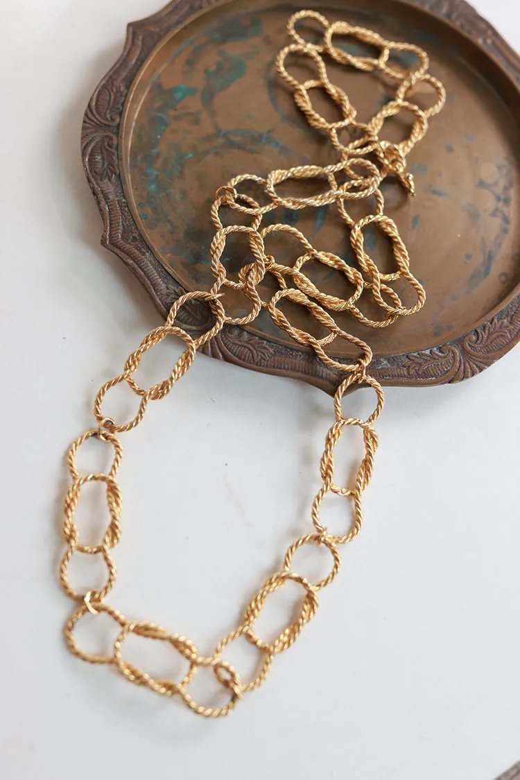 Vintage Gold Loop Chain Necklace