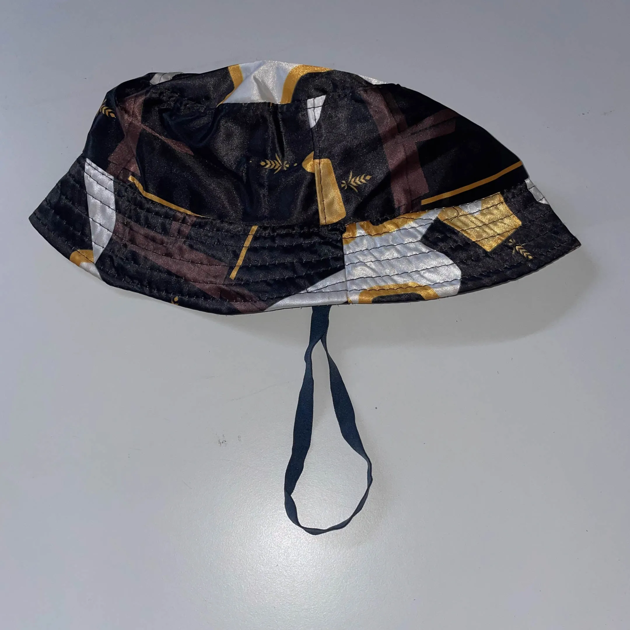 Vintage multi coloured abstract bucket hat| SKU 3708